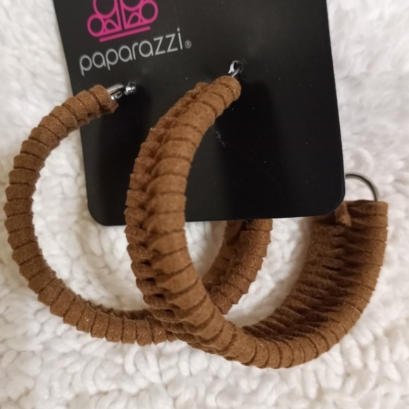 Rural Guru - brown earring. NWT - Picture 3 of 3